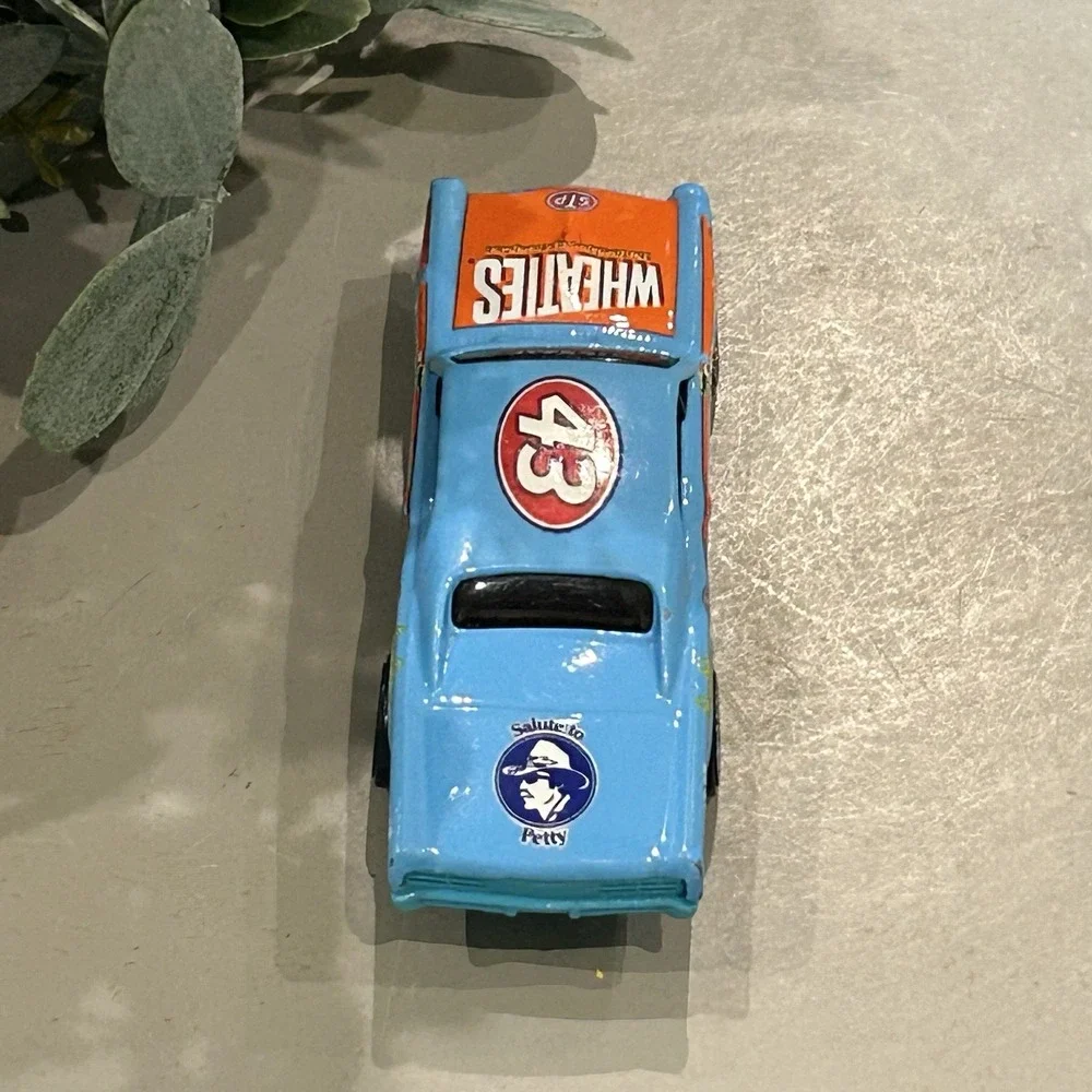 2003‎ Hot Wheels 67 Pontiac GTO Diecast Car Blue Wheaties Petty Tribute Cereal